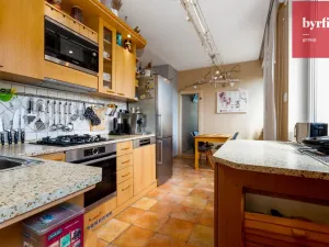 Prodej bytu 3+kk, Opava, Nerudova, 65 m2