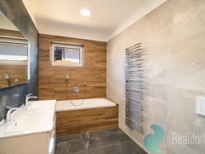 Prodej bytu 4+kk, Kamenný Újezd, 112 m2