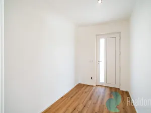 Prodej bytu 4+kk, Kamenný Újezd, 112 m2