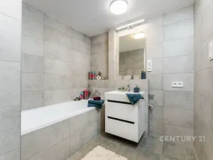 Prodej bytu 2+kk, Praha - Hostivař, 47 m2