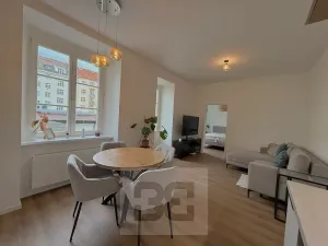 Pronájem bytu 2+kk, Praha - Žižkov, Biskupcova, 51 m2