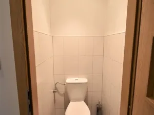 Pronájem bytu 3+1, Praha - Libeň, Na kopečku, 84 m2