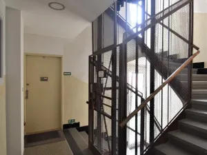 Pronájem bytu 3+1, Praha - Libeň, Na kopečku, 84 m2