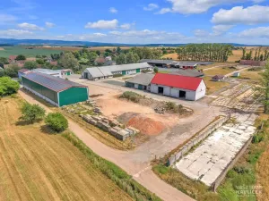 Prodej zemědělského objektu, Jasenná, 2100 m2