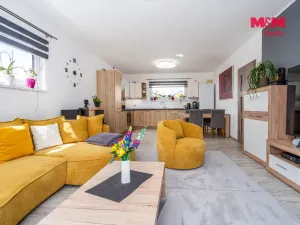 Prodej rodinného domu, Vodochody - Hoštice, Na Kopečku, 90 m2