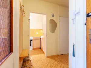 Pronájem bytu 2+kk, Praha - Bohnice, Štětínská, 40 m2