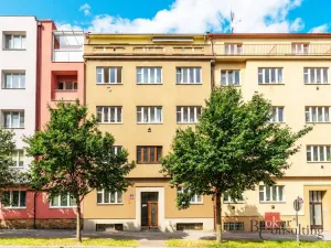 Prodej bytu 2+1, Praha - Podolí, Na dolinách, 54 m2