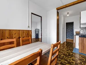 Prodej bytu 3+1, Praha - Petrovice, Rezlerova, 70 m2