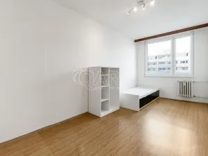 Prodej bytu 3+1, Praha - Petrovice, Rezlerova, 70 m2