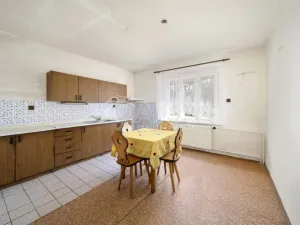 Prodej vícegeneračního domu, Vysočina - Rváčov, 206 m2
