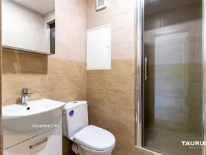 Prodej bytu 1+1, Plzeň - Skvrňany, Macháčkova, 36 m2