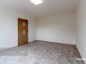 Prodej bytu 1+1, Plzeň - Skvrňany, Macháčkova, 36 m2
