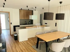 Pronájem rodinného domu, Kladno, Pechlátova, 119 m2