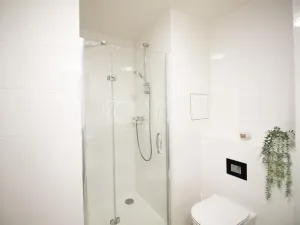 Pronájem bytu 1+kk, Praha - Kbely, Plzákova, 30 m2