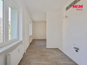 Prodej bytu 2+kk, Žďár nad Sázavou - Žďár nad Sázavou 4, Wolkerova, 70 m2