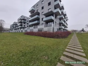 Pronájem bytu 4+kk, Praha - Prosek, Čakovická, 83 m2