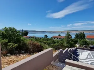 Prodej bytu 3+kk, Starigrad, Chorvatsko, 75 m2