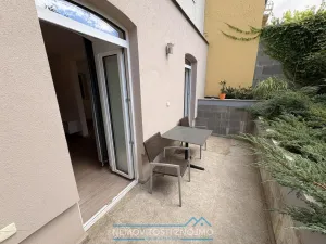Pronájem bytu 2+kk, Znojmo, Palackého, 55 m2