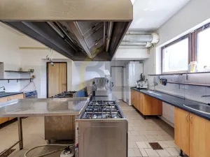 Prodej restaurace, Hodonín, Brandlova, 299 m2