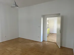 Pronájem bytu 1+1, Praha, Bělohorská, 40 m2