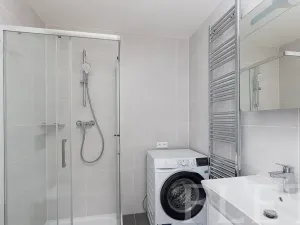 Pronájem bytu 2+kk, Praha - Řeporyje, Haenkeho, 47 m2