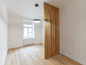 Pronájem bytu 2+kk, Praha - Smíchov, Holečkova, 36 m2