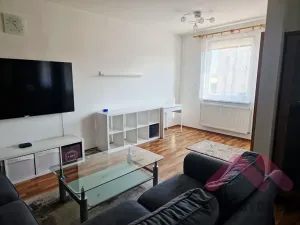 Pronájem bytu 2+1, Praha - Čakovice, Ke stadionu, 70 m2