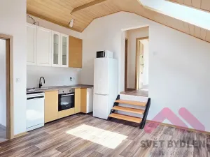 Pronájem bytu 3+kk, Hlásná Třebaň, V Úvozu, 85 m2