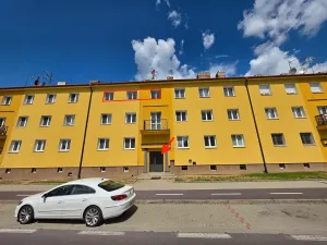 Prodej bytu 3+1, Znojmo, 28. října, 57 m2