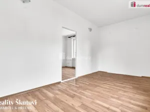 Prodej bytu 2+1, Ústí nad Labem - Ústí nad Labem-centrum, Velká Hradební, 45 m2