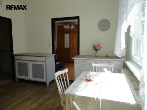 Prodej bytu 1+1, Krupka - Maršov, Karla Čapka, 36 m2