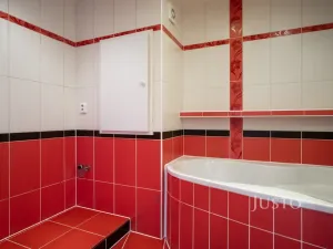 Pronájem bytu 3+1, Praha - Michle, V zápolí, 74 m2