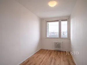 Pronájem bytu 3+1, Praha - Michle, V zápolí, 74 m2