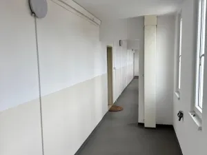 Pronájem bytu 2+kk, Praha - Hloubětín, Kardašovská, 43 m2