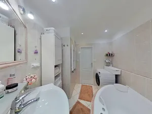 Prodej bytu 3+1, Třebíč, Obránců míru, 74 m2