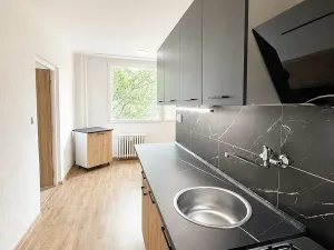 Pronájem bytu 2+1, Chomutov, 17. listopadu, 59 m2