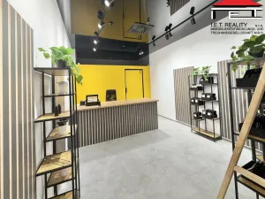 Pronájem obchodního prostoru, Brno, náměstí Svobody, 32 m2