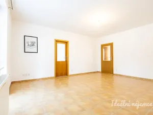 Pronájem bytu 4+1, České Budějovice - České Budějovice 2, Lipová, 96 m2