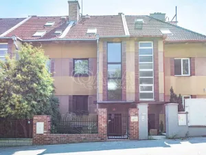 Pronájem bytu 2+kk, Praha - Žižkov, Na Balkáně, 45 m2