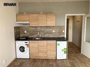 Pronájem bytu 1+kk, Olomouc, Lužická, 23 m2
