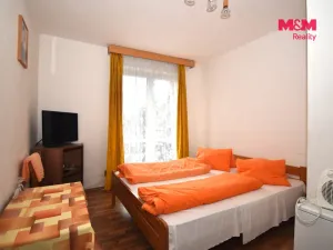Prodej ubytování, Bílá, 900 m2