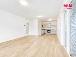 Pronájem bytu 2+kk, Praha, Hábova, 56 m2