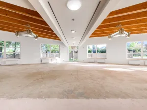 Prodej obchodního prostoru, Praha, Čenětická, 1228 m2