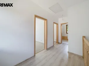 Prodej rodinného domu, Karlovy Vary, Slovenská, 98 m2