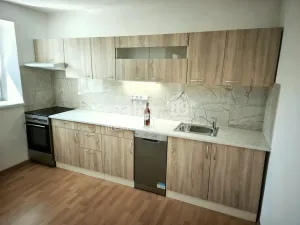 Pronájem bytu 3+1, Kostelec nad Labem, V Semínku, 86 m2