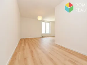 Prodej bytu 1+kk, Beroun - Beroun-Město, V Hlinkách, 32 m2