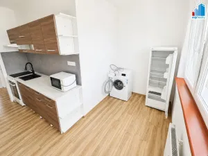 Pronájem bytu 2+1, Klatovy - Klatovy III, Pod Hůrkou, 67 m2