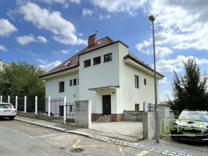 Pronájem bytu 3+kk, Praha - Vinohrady, Perucká, 120 m2