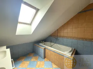 Pronájem bytu 2+1, Tábor, 9. května, 85 m2