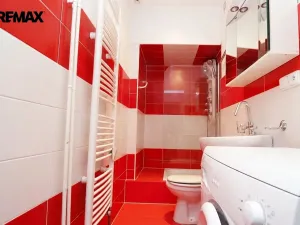Prodej bytu 2+kk, Karlovy Vary, Vítězná, 39 m2